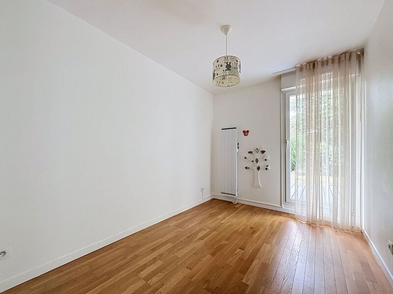 Appartement à vendre, 57m², Suresnes