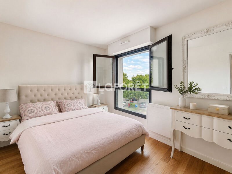Appartement à vendre, 67m², Suresnes