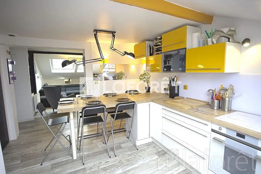 Appartement à louer, 47m², Suresnes