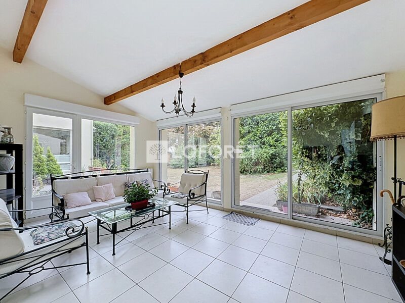 Maison à vendre, 257m², Suresnes