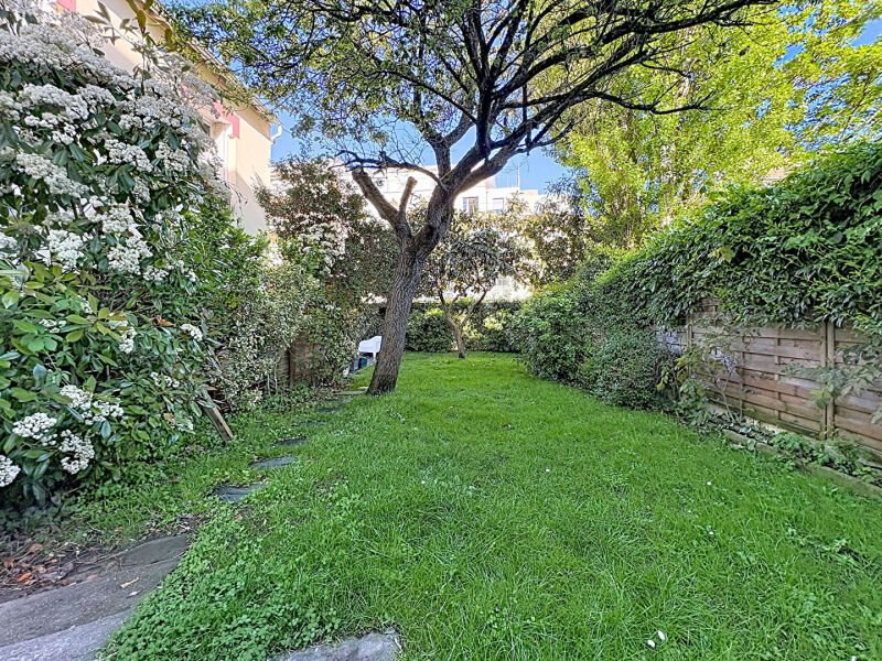 Maison à vendre, 168m², Suresnes