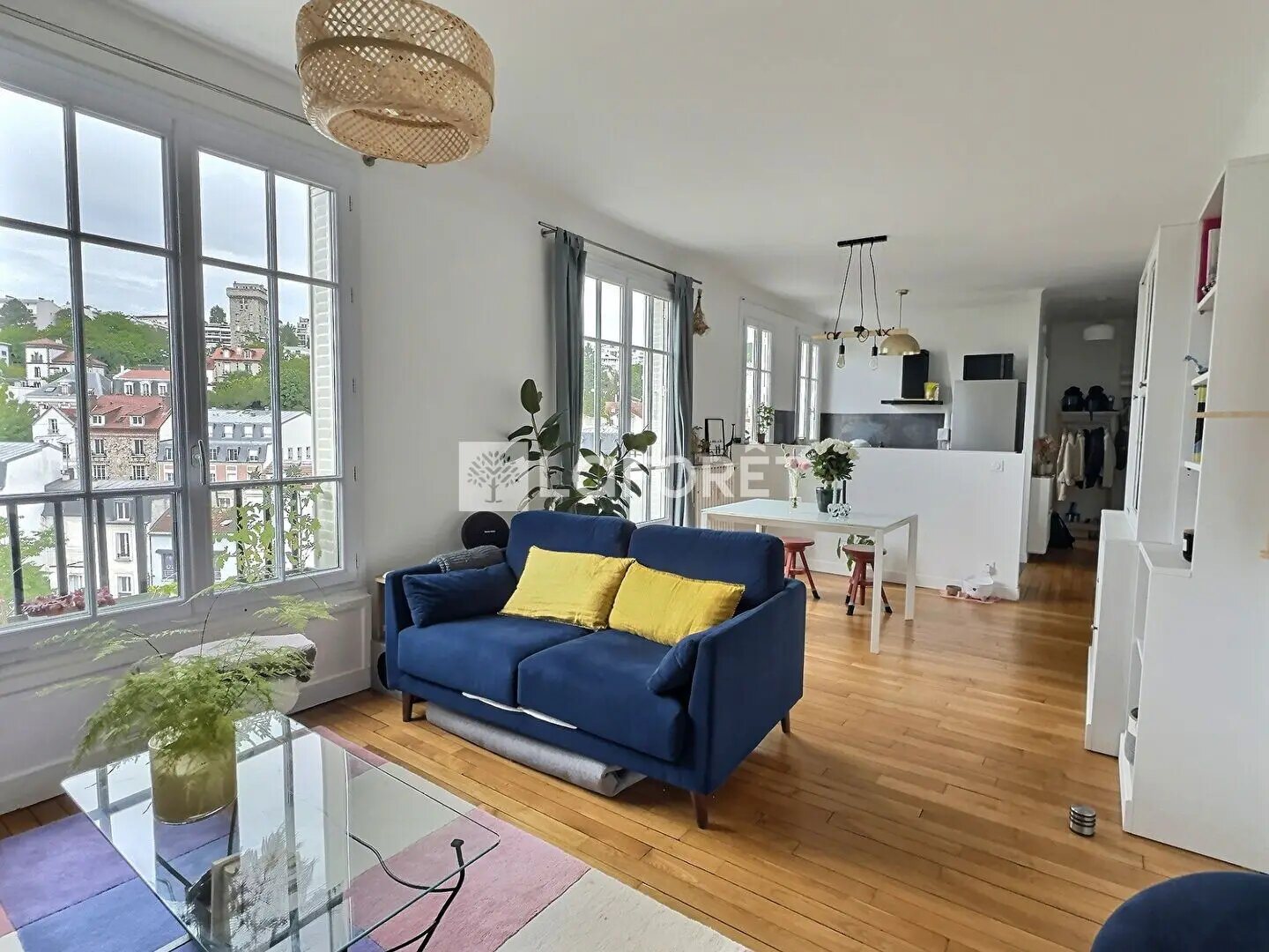 Appartement à louer, 63m², Suresnes
