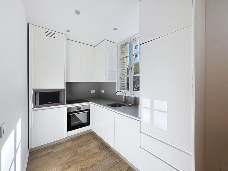 Appartement à louer, 52m², Suresnes