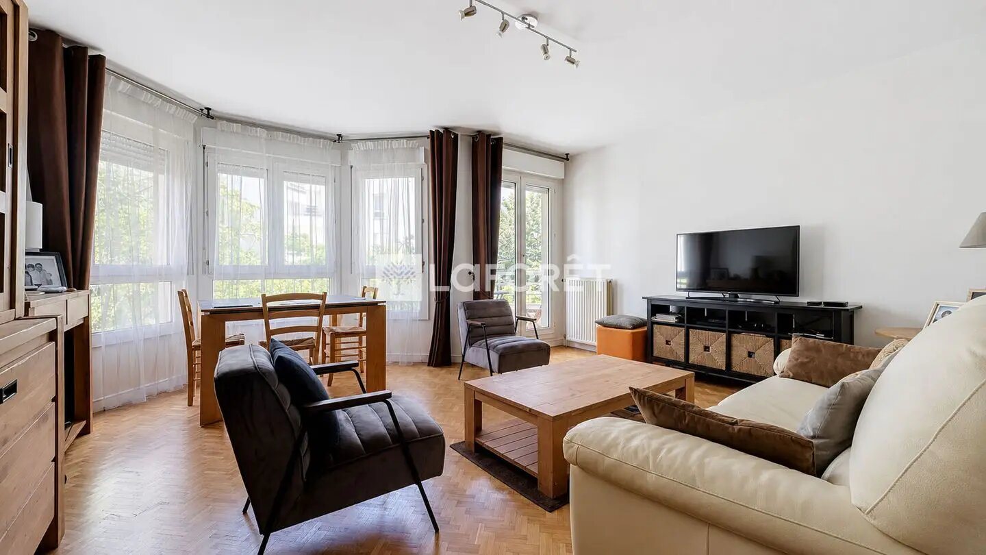 Appartement à vendre, 67m², Suresnes