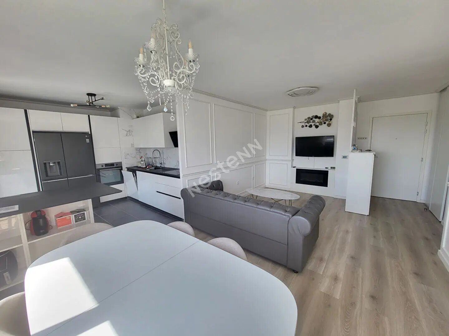 Appartement à louer, 69m², Puteaux