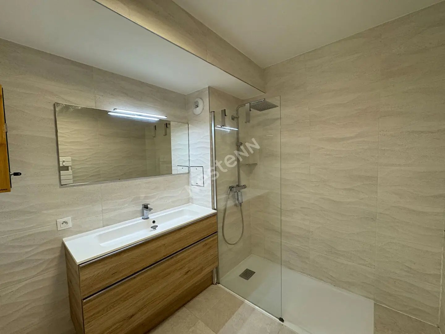 Appartement à louer, 64m², Puteaux