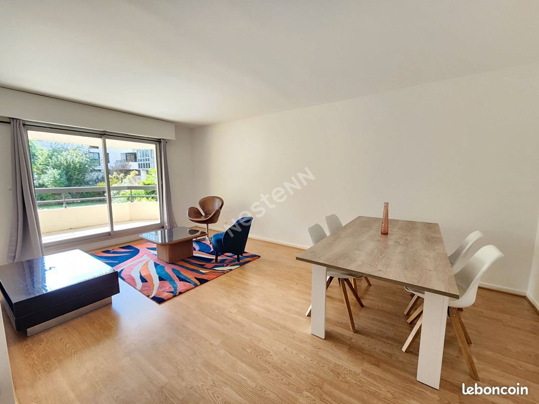 Appartement à vendre, 79m², Suresnes