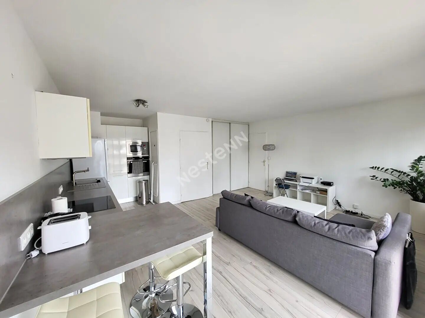 Appartement à louer, 46m², Puteaux
