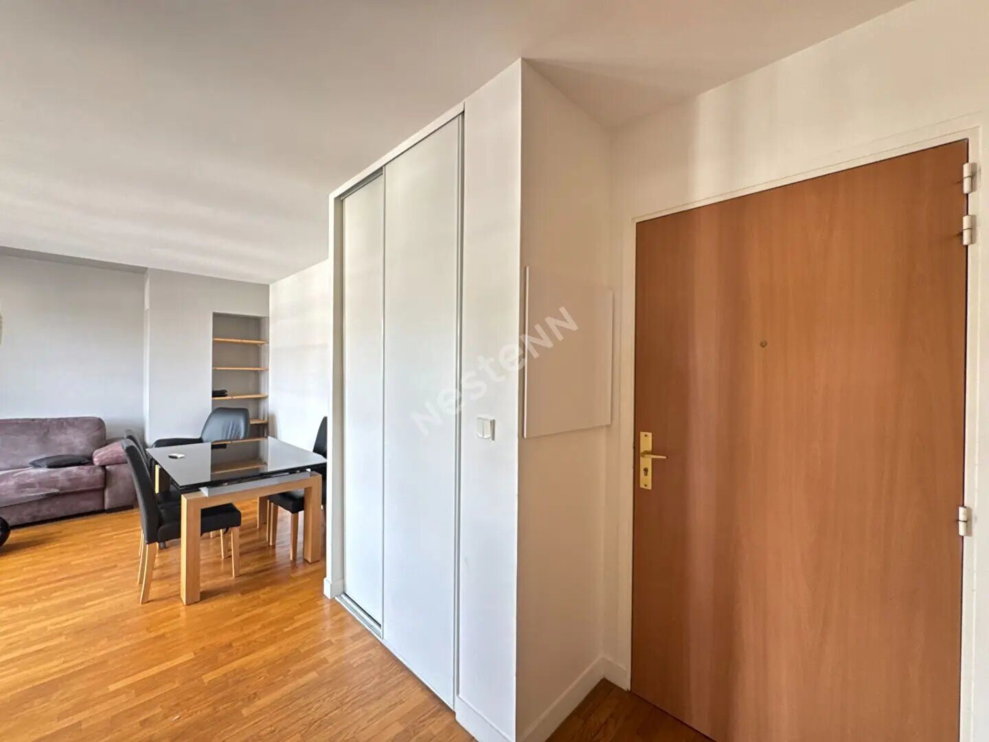 Appartement à louer, 59m², Courbevoie