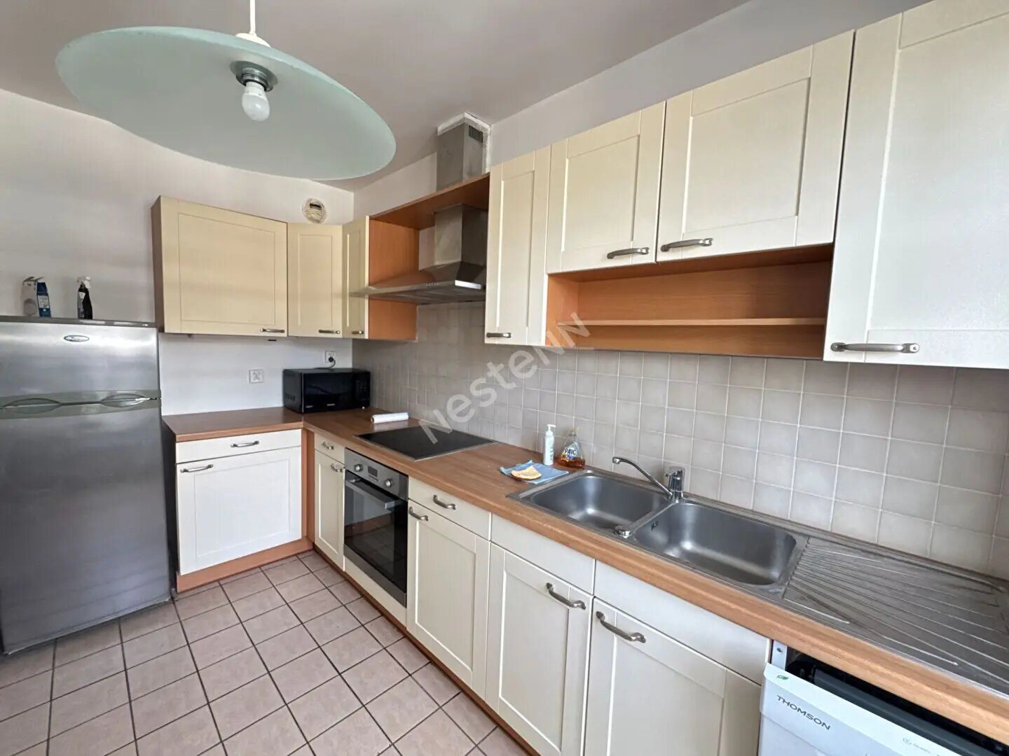 Appartement à louer, 59m², Courbevoie