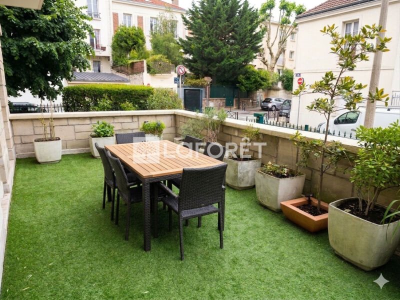 Appartement à louer, 61m², Courbevoie