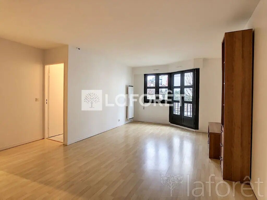 Appartement à louer, 52m², Courbevoie
