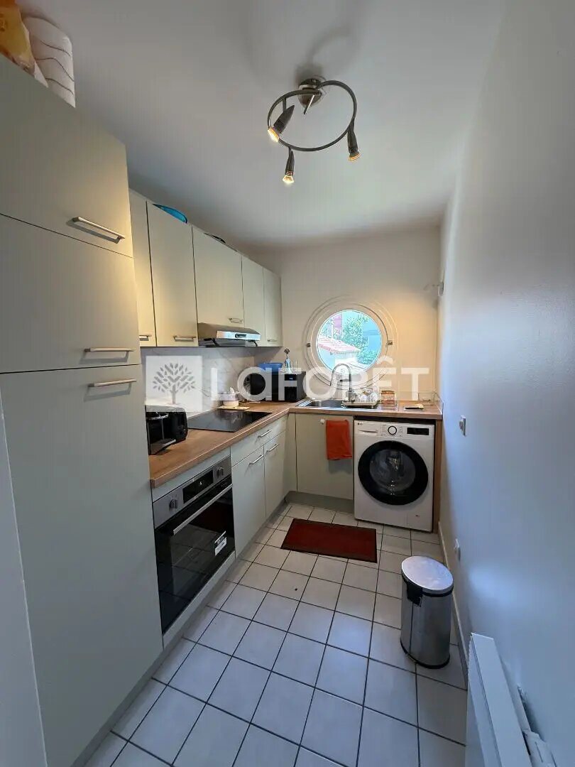 Appartement à louer, 52m², Courbevoie