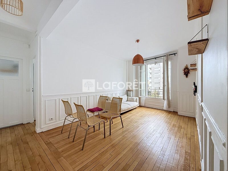 Appartement à louer, 63m², Courbevoie