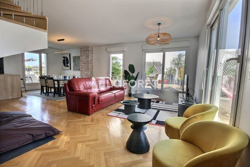 Appartement à vendre, 105m², Courbevoie