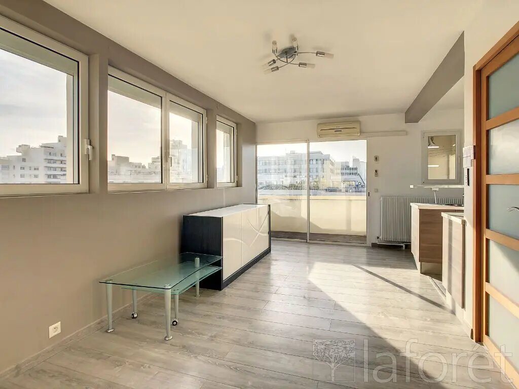 Appartement à louer, 38m², Courbevoie