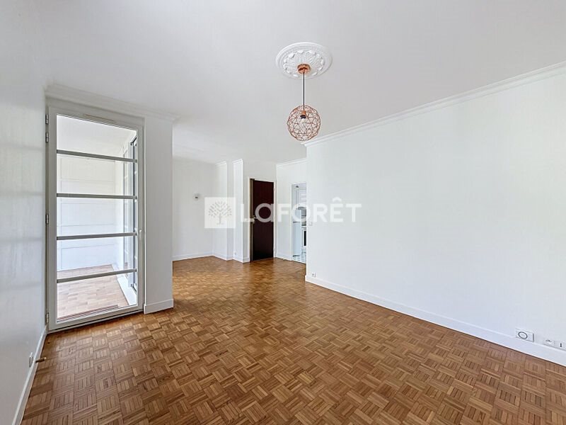 Appartement à louer, 53m², Courbevoie