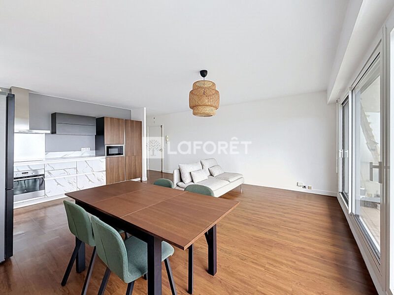 Appartement à louer, 66m², Courbevoie