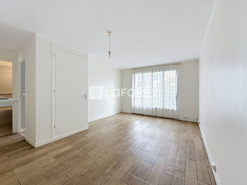 Appartement à louer, 52m², Courbevoie