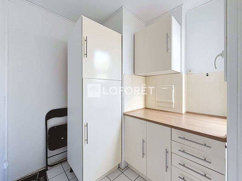 Appartement à louer, 52m², Courbevoie