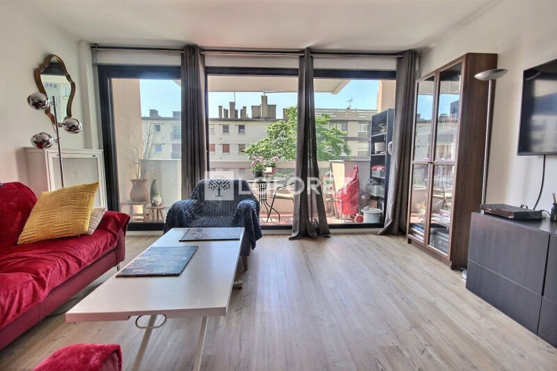Appartement à vendre, 46m², Courbevoie