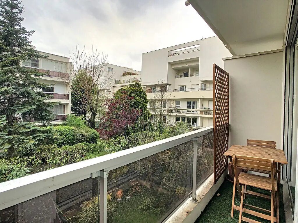 Appartement à louer, 40m², Courbevoie