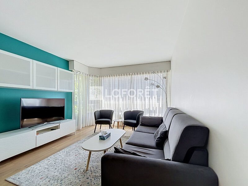 Appartement à louer, 44m², Courbevoie