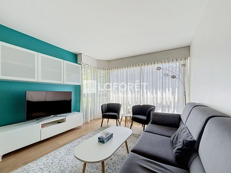 Appartement à louer, 44m², Courbevoie