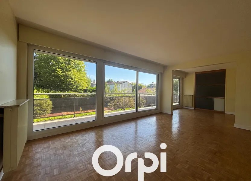 Appartement à louer, 106m², Meudon