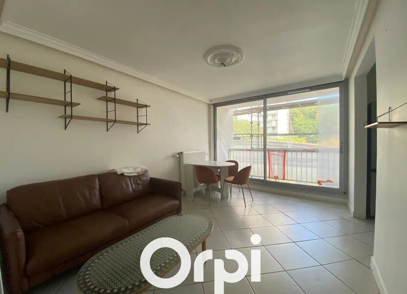 Appartement à louer, 59m², Chaville