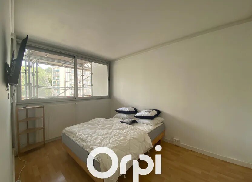 Appartement à louer, 59m², Chaville