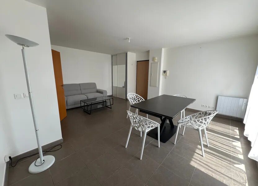 Appartement à louer, 63m², Antony