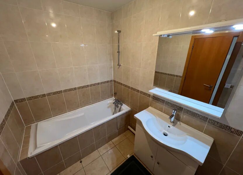 Appartement à louer, 63m², Antony
