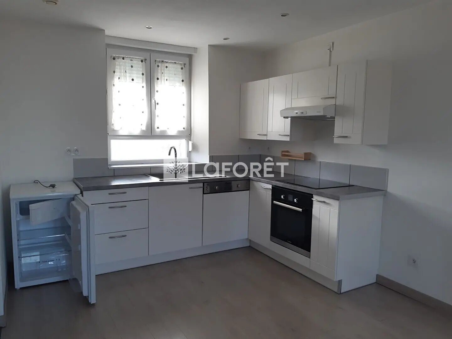 Appartement à louer, 49m², Châtillon