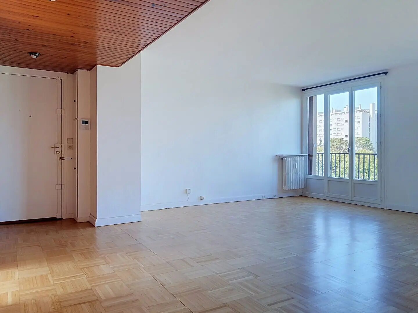 Appartement à louer, 83m², Châtillon