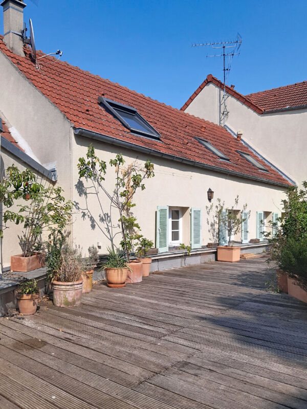 Appartement à louer, 95m², Châtillon