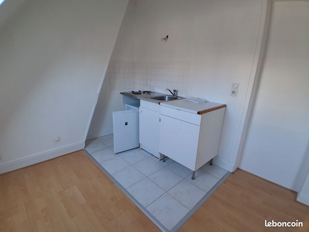 Appartement à louer, 17m², Paris 15ème
