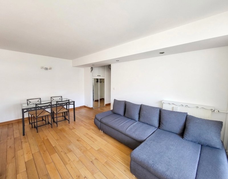Appartement à louer, 63m², Puteaux