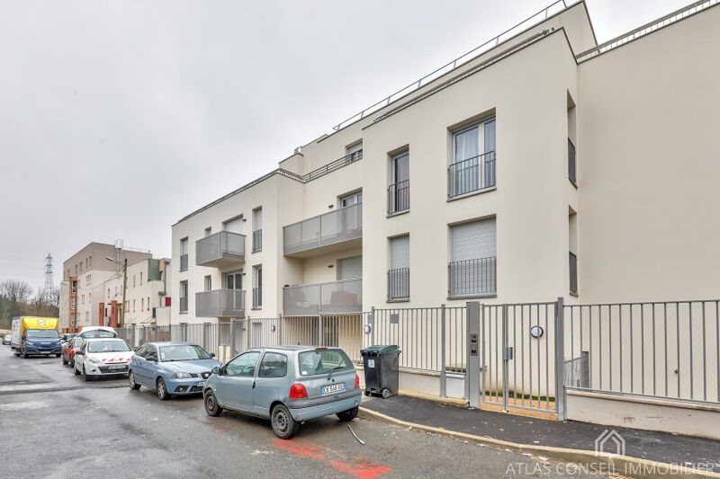 Appartement à louer, 28m², Rosny-sous-Bois