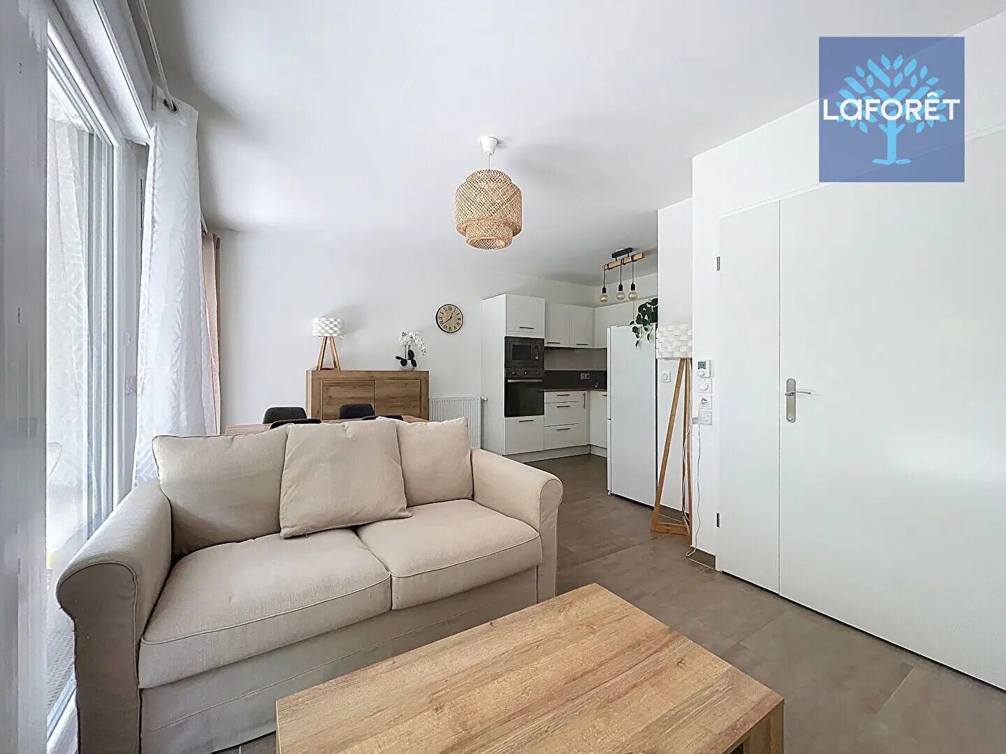 Appartement à louer, 43m², Emerainville
