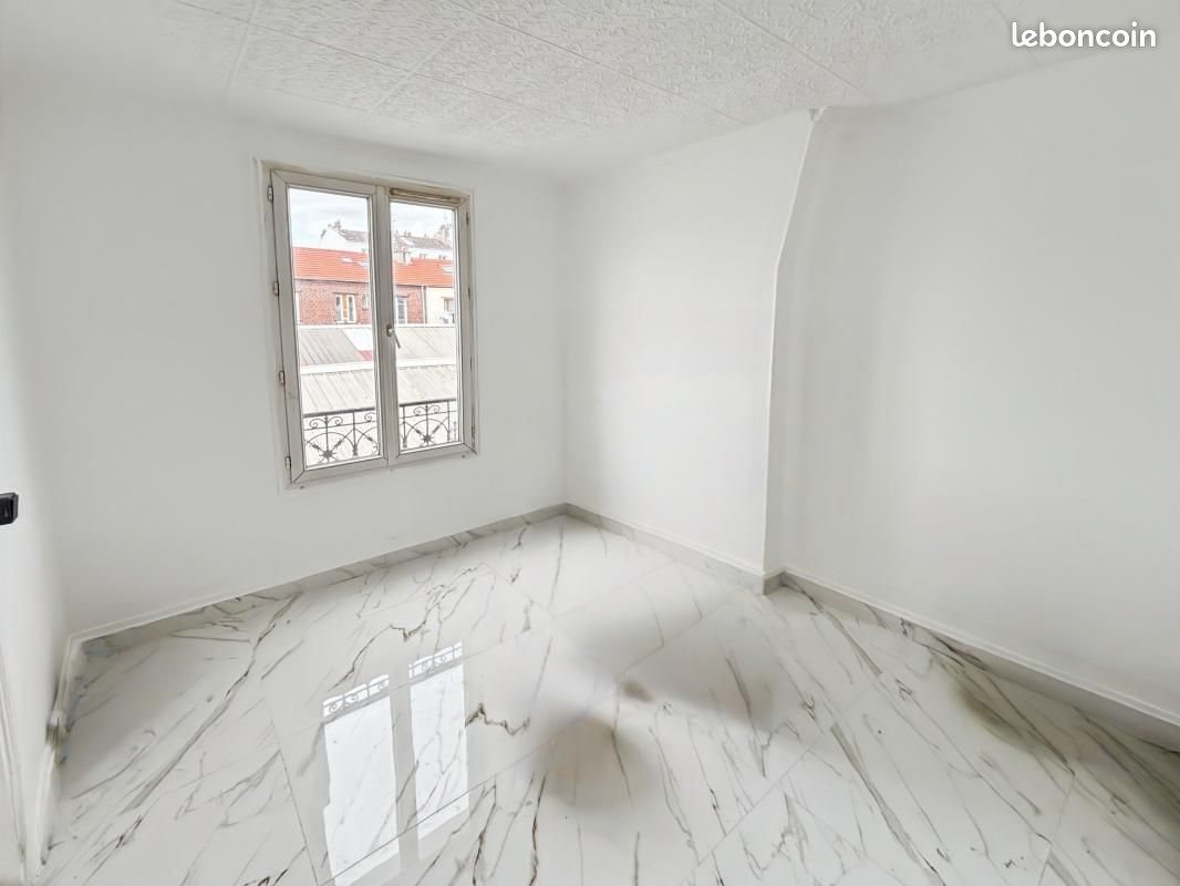 Appartement à vendre, 26m², Aubervilliers
