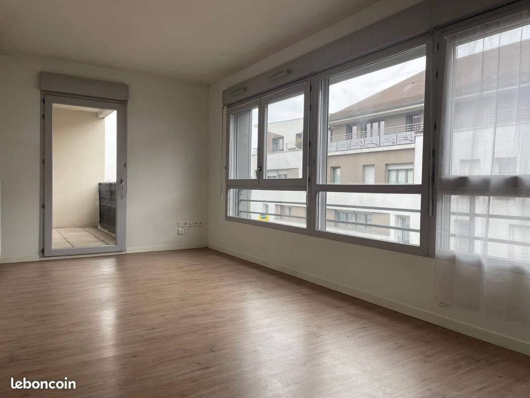 Appartement à louer, 30m², Champs-sur-Marne