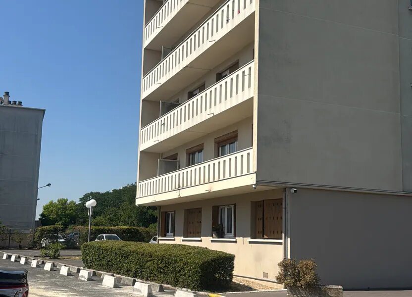 Appartement à louer, 65m², Drancy