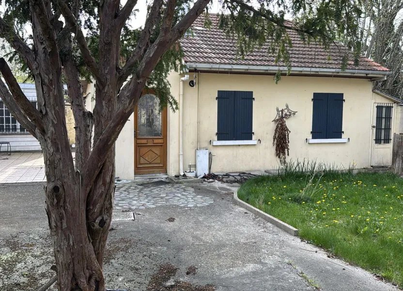 Maison à louer, 450m², Le Blanc-Mesnil
