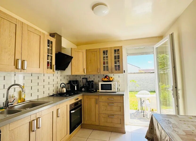 Maison à vendre, 77m², Stains
