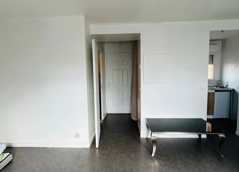 Appartement à vendre, 32m², Stains