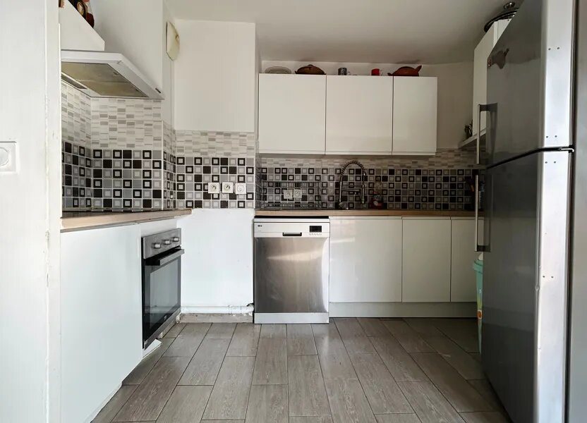 Appartement à vendre, 78m², Stains