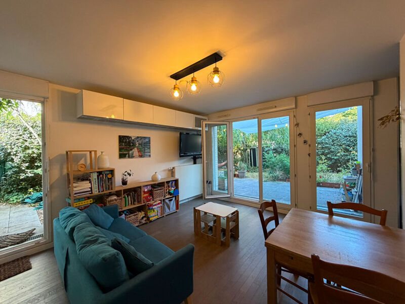 Appartement à louer, 69m², Cachan