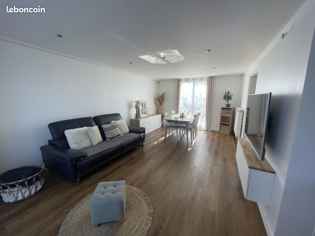 Maison à vendre, 101m², Lésigny