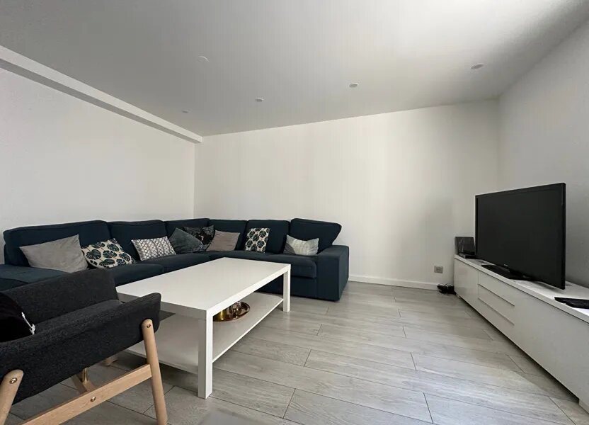 Appartement à louer, 46m², Saint-Maurice